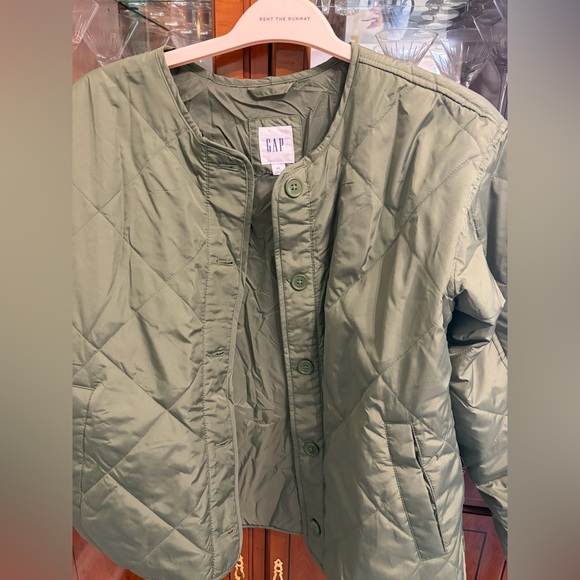 GAP Quilted Jacket - Picture 2 of 5